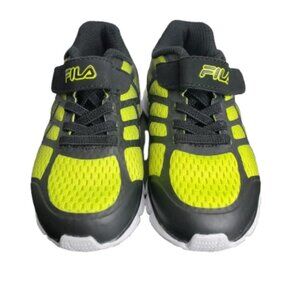Fila kid boys black and yellow gymshoes size 9